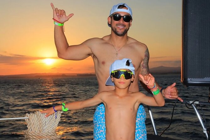 Los Cabos Catamaran Cruise with Open Bar & Light Snack - The 1:00 PM, three-hour sailing