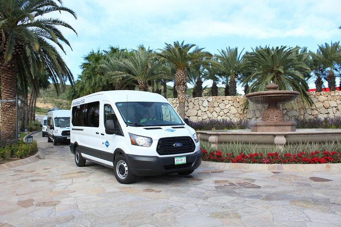 Los Cabos Shuttle Airport Roundtrip Transfers - The ride to San Jose del Cabo and the Tourist Corridor