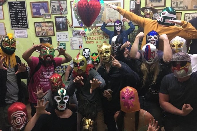 Lucha Libre Experience in Mexico City - Pulquería La Hija de los Apaches and the first drink