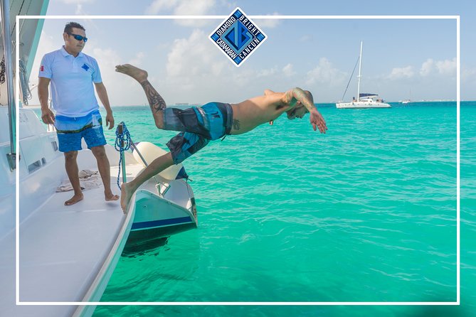 Luxury Catamaran tour to isla mujeres with transportation from Tulum - Lunch at the beach club