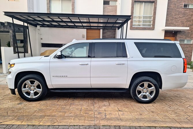Luxury one way transfer to Tulum from Cancun airport - How the airport pickup works