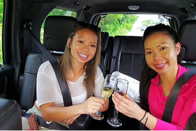 Luxury SUV arrivals from Cancun Airport one way - Choosing the correct hotel zone