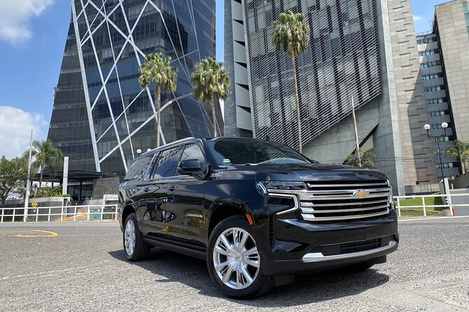 Luxury Suv from Cancun One Way International Airport - Riding in the SUV to your hotel