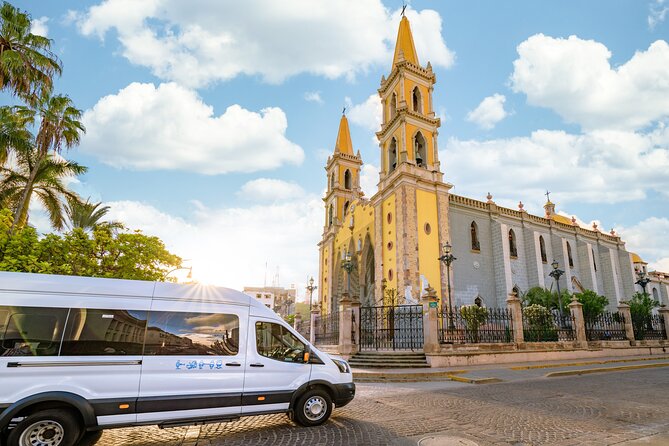 Mazatlan Sightseeing and Golden Zone - A useful first look at Mazatlan for $26.67