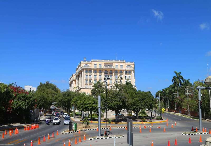 Mérida: Panoramic Sightseeing Tour Bus Ticket with 2 Routes - The Spanish audio guide and what you will learn