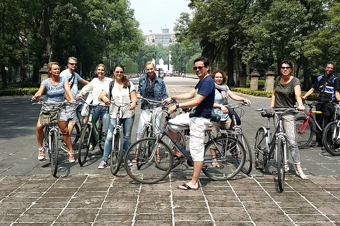 Mexico bike tour - Coyoacán and changing neighborhoods