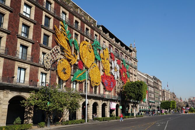 Mexico City: 19 City Highlights Bicycle Tour - Monumento a la Revolución and Roma Norte finish