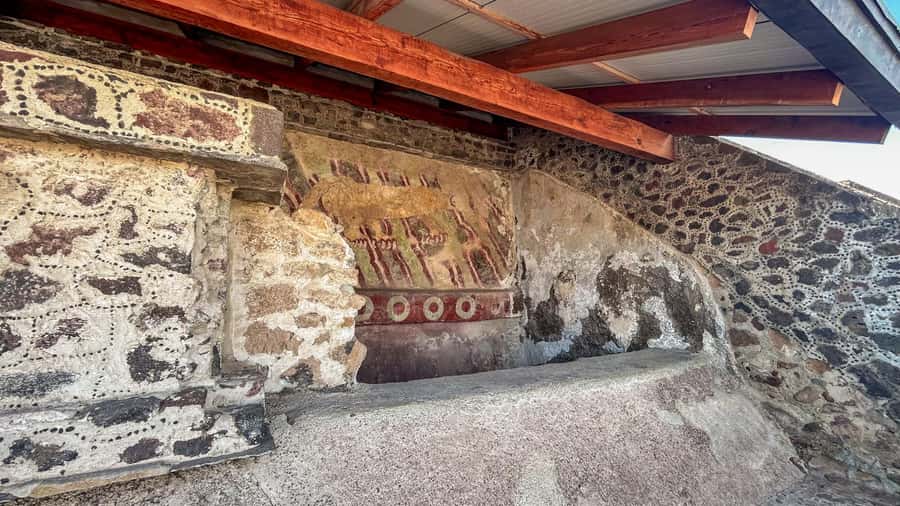 Mexico City: Afternoon Tour to Teotihuacan - Lunch at Tlacaelel and the real cost