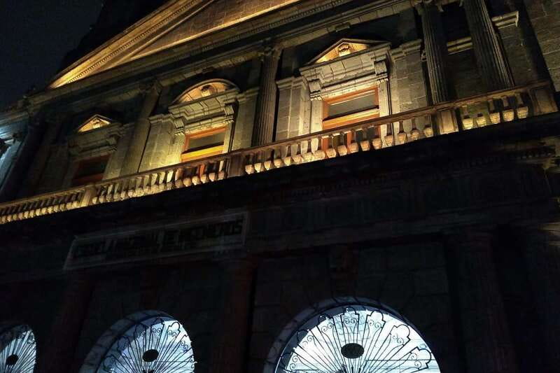 Mexico City: Double Decker Bus Night Tour - Why Mexico City looks different after sunset