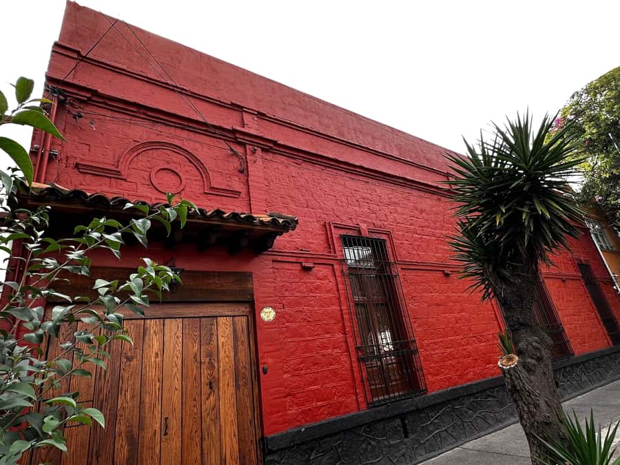 Mexico City: Frida Kahlo Museum Entry Ticket w/Digital Guide - Key points at a glance