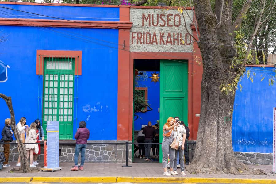 Mexico City: Frida Kahlo Museum Entry Ticket w/Digital Guide - Arriving at the blue house