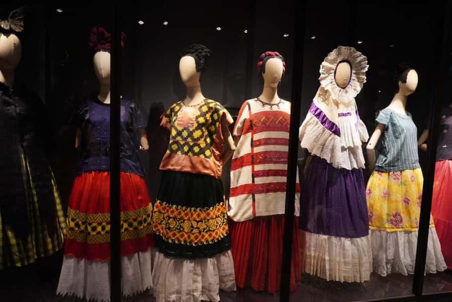 Mexico City: Frida Kahlo Museum Tour - Why Casa Azul is more than a photo stop