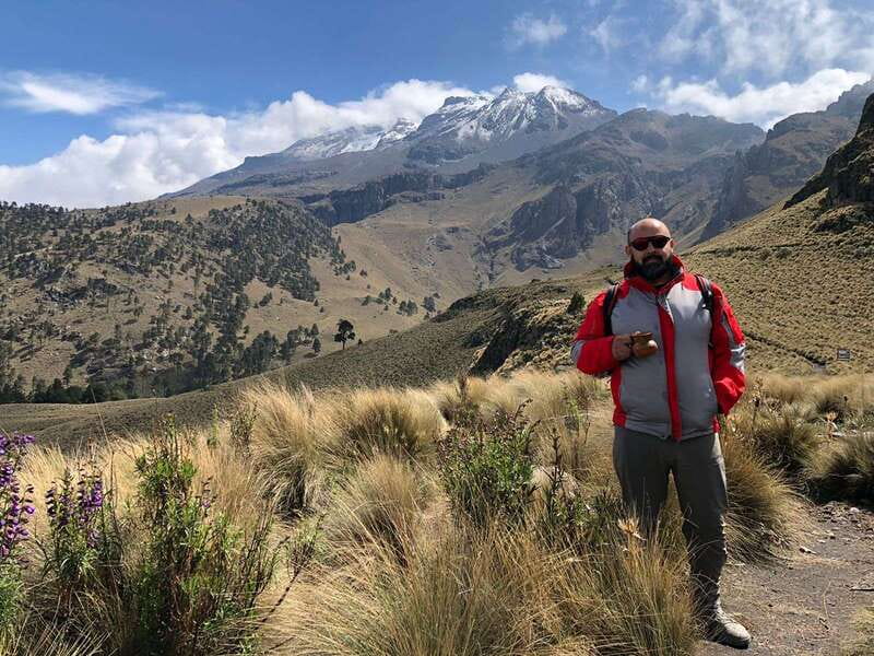 Mexico City: Guided Volcano Trek with Lunch - A Traditional Market Lunch in Puebla State