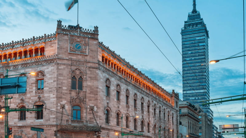 Mexico City: Guided walking tour through the most historic parts of the city. - Santo Domingo and the stories behind the grand buildings