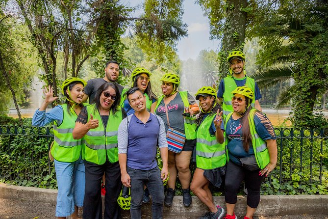 Mexico City Highlights E-Bike Tour With Foodie Stops - What the guides add to the ride