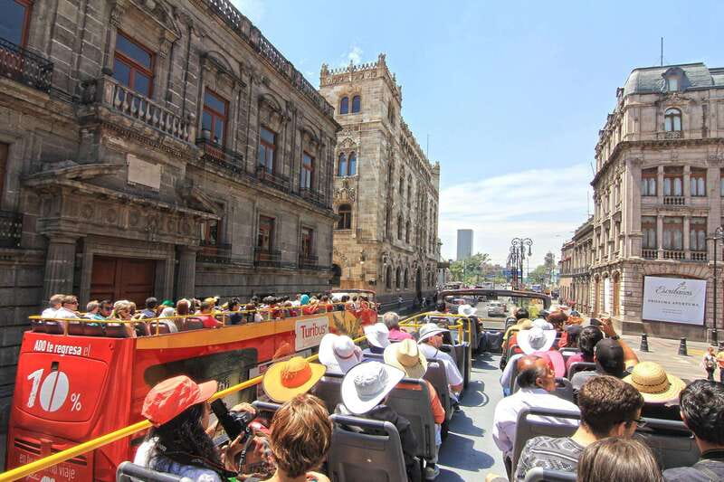 Mexico City: Hop-on Hop-off City Tour by Turibus 1-Day Pass - Why this bus makes sense on your first day
