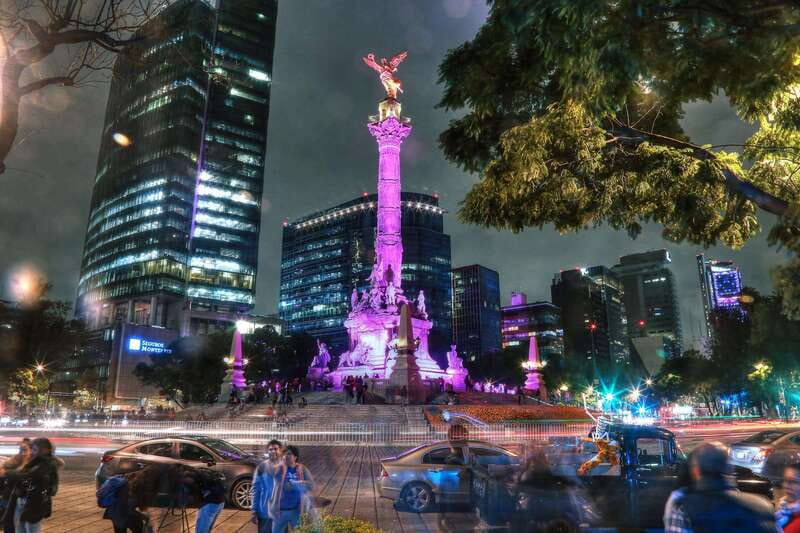 Mexico City: Night City Tour in a Double Decker Bus - What the audio guide adds