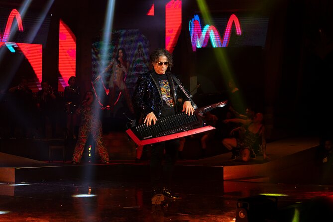MYST Euphoria live, 22 : 30 hrs Cancun, 20% cashback F&B - Who will enjoy this show most