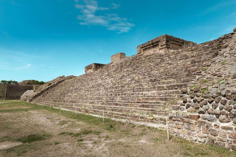 Oaxaca: Monte Alban Guided Archaeological Tour - The ride from central Oaxaca