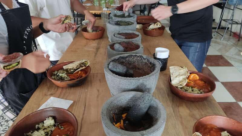 Oaxaca: Oaxacan Mole Workshop with a Traditional Cook - Tortillas and quesadillas make the class practical