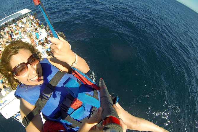Outdoor Adventure: Parasailing in Los Cabos - The flight, from lift-off to landing