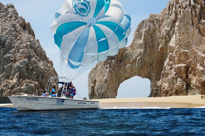 Parasailing Los Cabos Adventure - Why Cabo Parasailing Works So Well