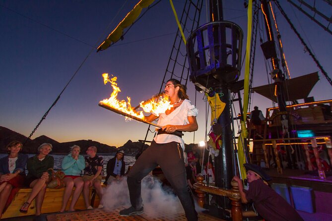 Pirate Ship Sunset Dinner and Show in Los Cabos - My practical verdict on the dinner and drinks