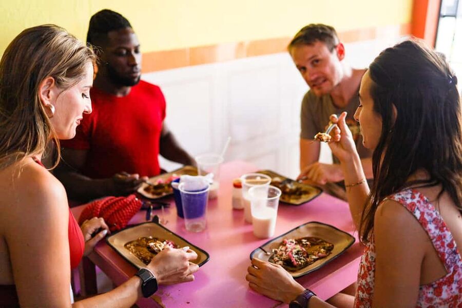 Playa del Carmen: 3-Hour Local Food Walking Tour - Street art and the story behind the streets
