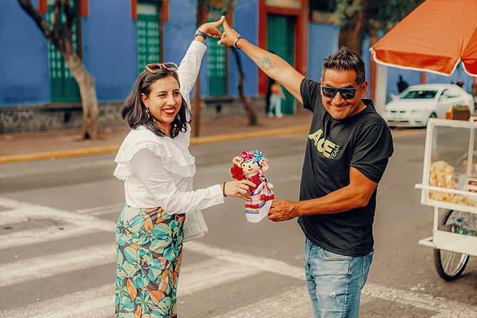 PREMIUM Frida Kahlo Museum and Xochimilco (Small Groups) - Who should book this experience?