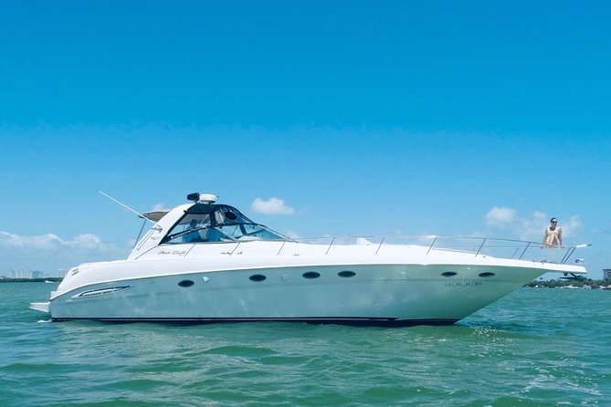 Private 50FT Yacht Rental in Cancún P8 - What Your Four Hours on the Water Look Like