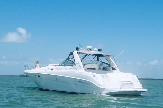 Private 50FT Yacht Rental in Cancún P8 - Who Will Enjoy This Yacht Most