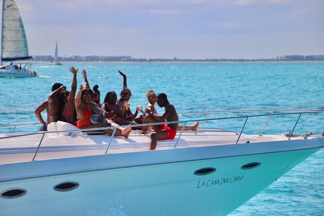 Private 50FT Yacht Rental in Cancún P8 - Snorkeling: Confirm the Equipment First
