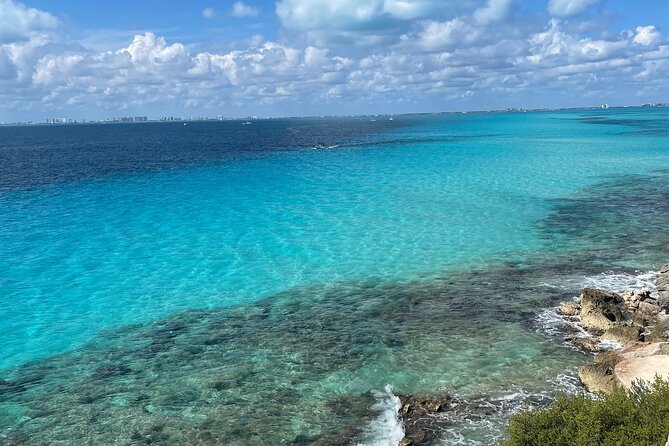 Private Airport Transportation in Mexico - The drive to Cancun, Playa del Carmen, and other resorts