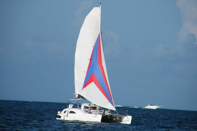 Private Catamaran from Cancun to Isla Mujeres for up to 13 People - When seven hours makes sense