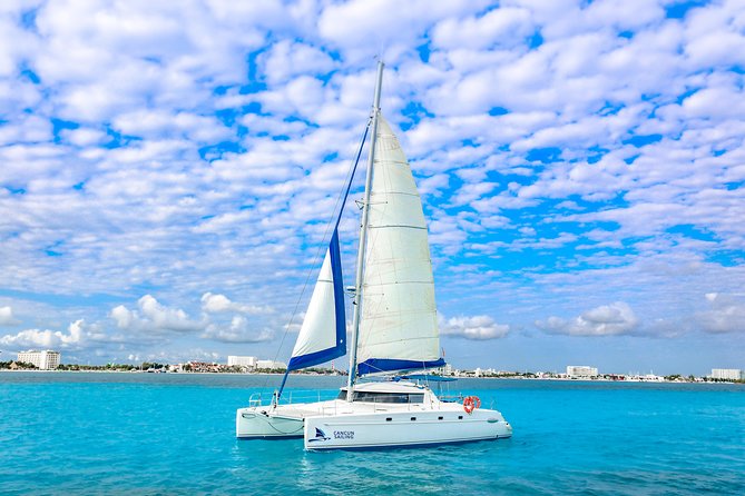 Private Catamaran from Cancun to Isla Mujeres | For up to 30 pp - Leaving Marina Las Perlas in Cancun