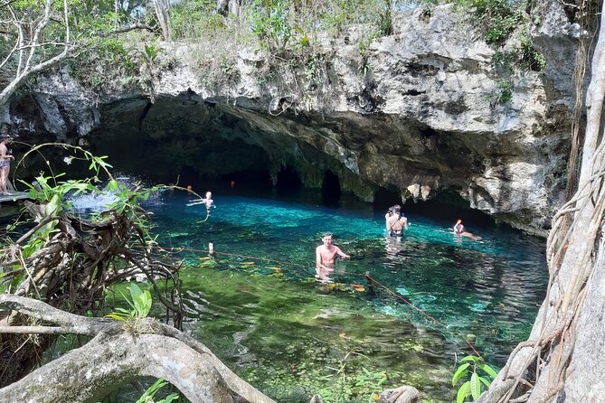 Private Cenotes tour - A local lunch makes the day feel less packaged
