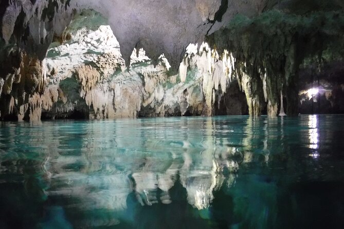 Private Dream Underground World (Off the beaten path Cenote cavernous exploring) - Why the private format matters