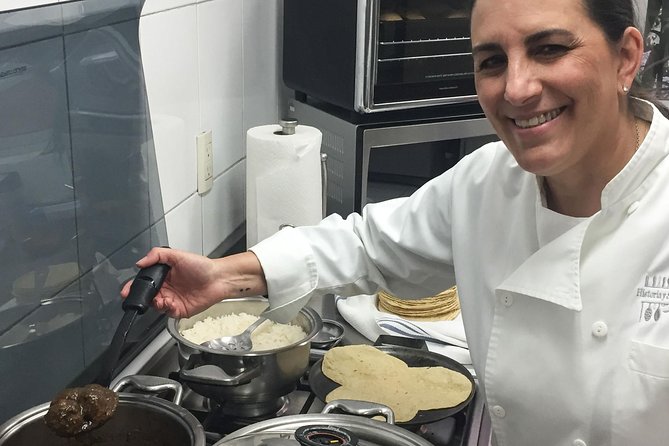 Private Mexican Cooking Class with Gastronomic Historian, Lucia - How the $145 price makes sense