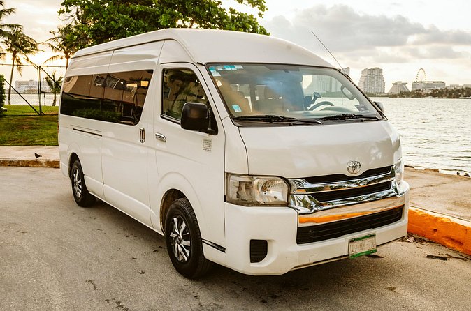 Private Minivan: Huatulco International Airport (HUX) - Where this transfer fits best in a Huatulco trip