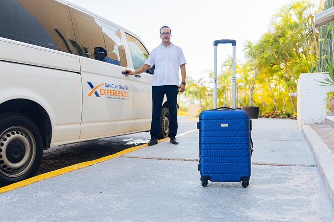 Private One Way or Roundtrip Transportation to Cancun Hotels - Flight delays and communication: the biggest variable