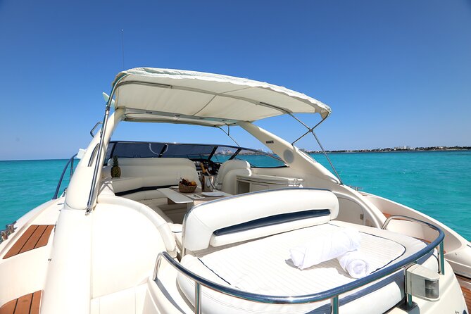 Private Premium Yacht 46FT Rental in Cancún - Is $283.18 a Good Deal?