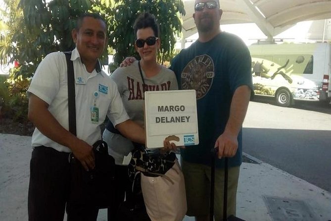 Private Round Transfer Airport-Cancun Hotel Zone - Airport - Communication, delays, and customer support