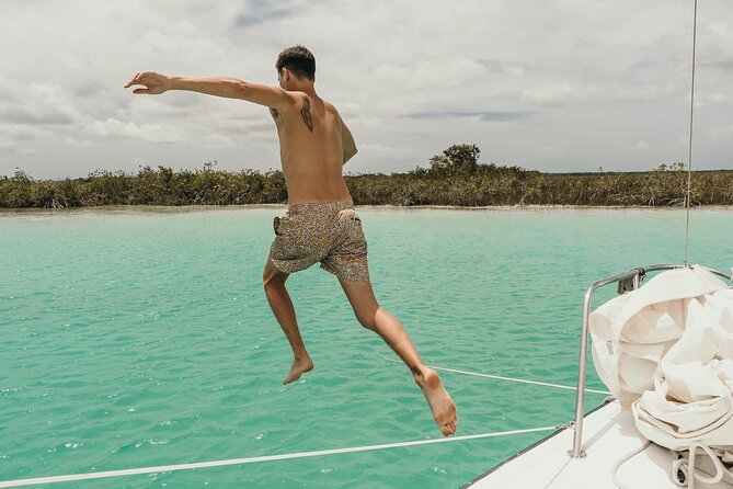 Private sailing tour of Bacalar Lagoon - Practical comfort, sunscreen, and what to pack