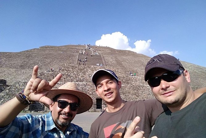 Private Tour: Teotihuacan and Guadalupe Shrine - The private vehicle and guide experience