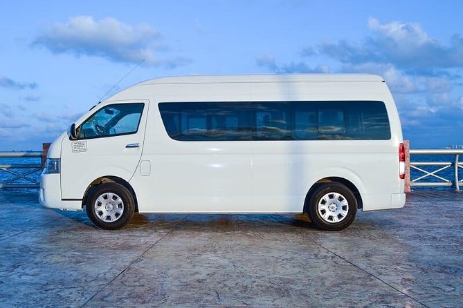 Private Transfer Cancun-Playa del Carmen/Ferry/Puerto Aventuras - Connecting with the Playa del Carmen ferry