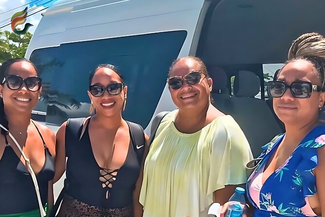 Private Transfer Cancun-Playa del Carmen/Ferry/Puerto Aventuras - Supermarket stops and small travel favors