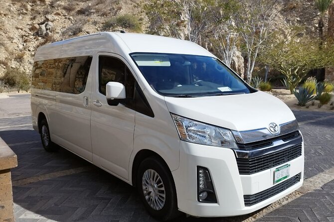 Private Transfer from the Airport to Hotels in Los Cabos 1-10px - Suburban comfort or Hiace practicality