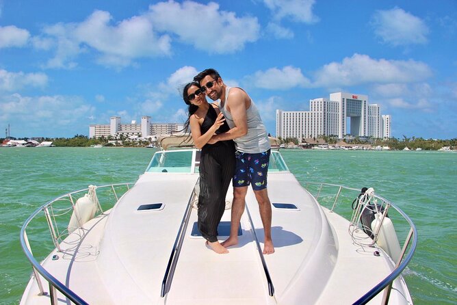 Private Yacht 46ft Sea Ray Snorkel up to 15 pax 23P2 - Food, drinks, music, and the party setup