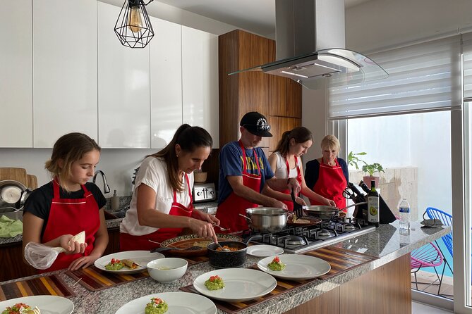 Puerto Vallarta Cooking Class Experience with Market Tour - Why This Class Feels Different From a Restaurant Meal