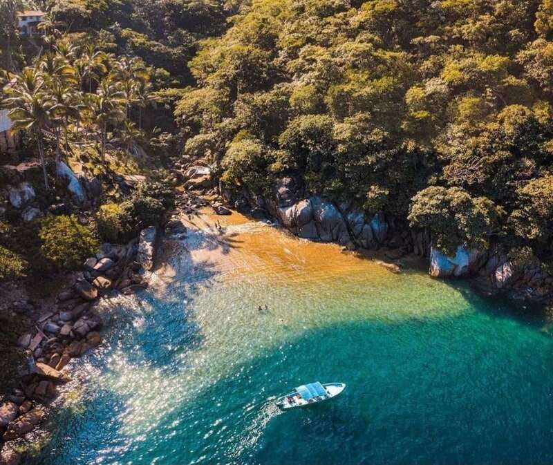 Puerto Vallarta: Full Day Hike to 6 Hidden Beaches & Snorkel - From Zona Romantica to Boca de Tomatlan by local bus